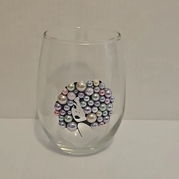 Hand blinged wine glass - Picture 2 of 4